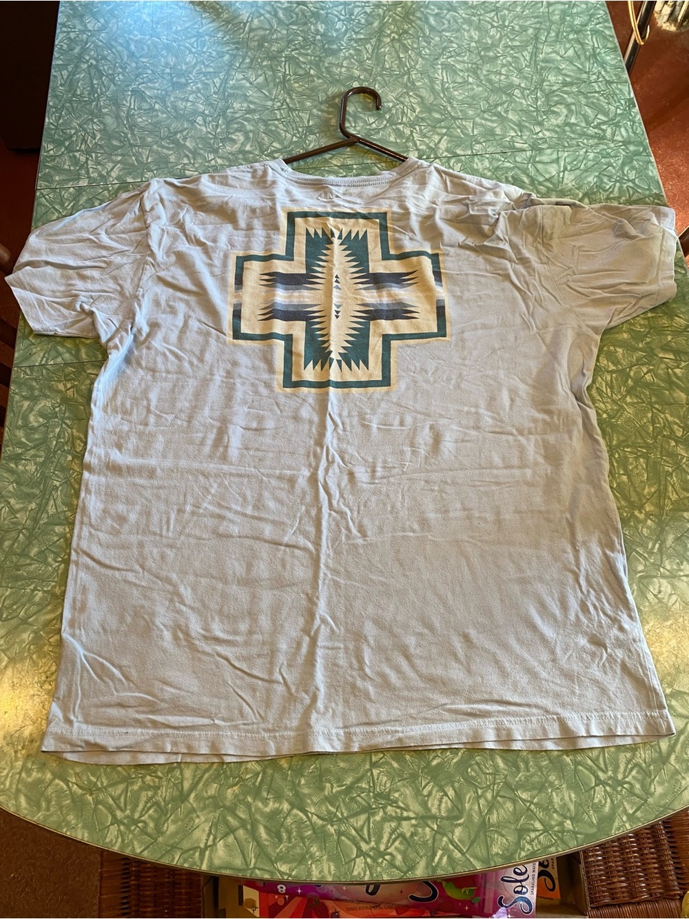 Nice Light Blue Men’s Size XXL Pendleton Blanket Design T-Shirt